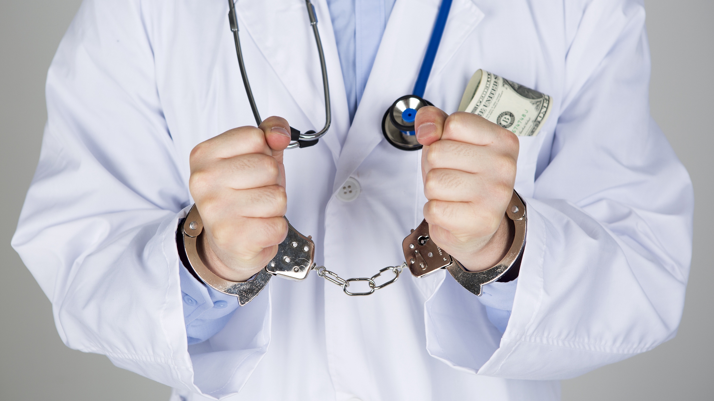 三亚预防医保套现(如何防止医疗保险被滥用)